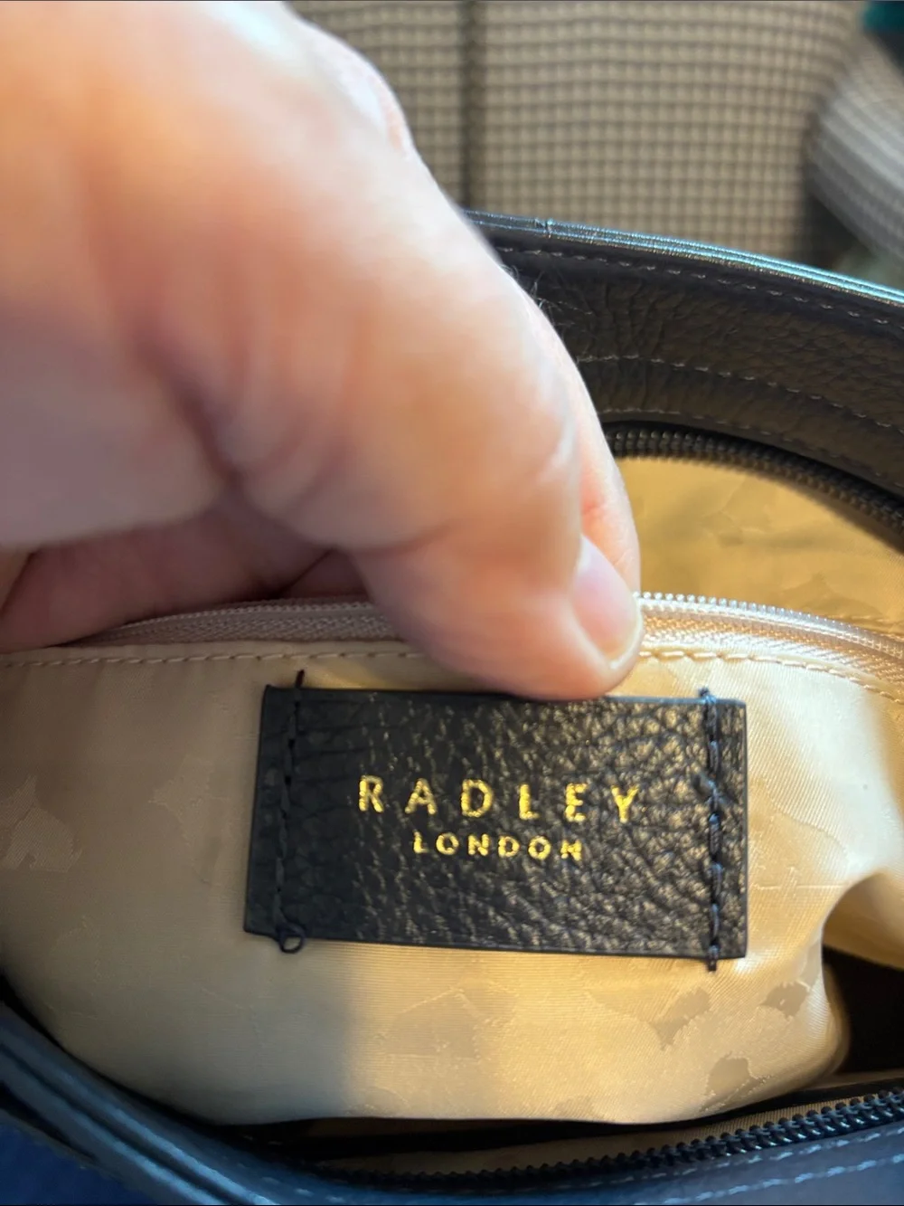 RADLEY LONDON Navy Curved Leather Shoulder Bag